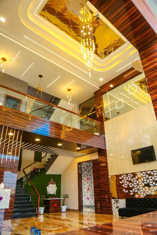 Aashirwad Hotels & Resort Shamgarh Zewnętrze zdjęcie