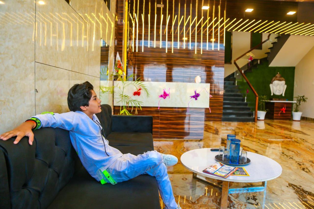 Aashirwad Hotels & Resort Shamgarh Zewnętrze zdjęcie